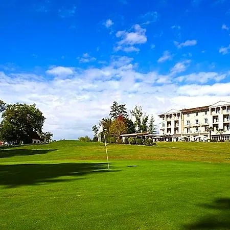 Brit Du Golf Le Сали-де-Беарн